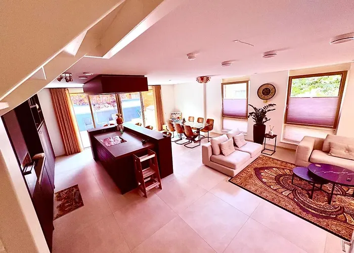 Spectacular 3floor Town House Nearby Citycenter * Rotterdam