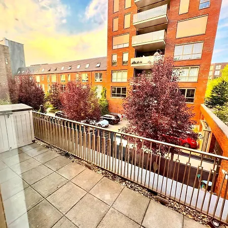 דירה Spectacular 3floor Town House Nearby Citycenter *