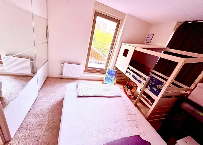 Daire Spectacular 3floor Town House Nearby Citycenter *