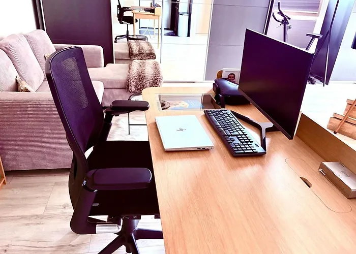 Spectacular 3floor Town House Nearby Citycenter *